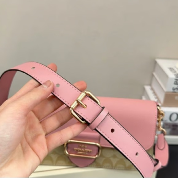 NWT!COACH MORGAN CROSSBODY IN SIGNATURE CANVAS - Picture 6 of 8